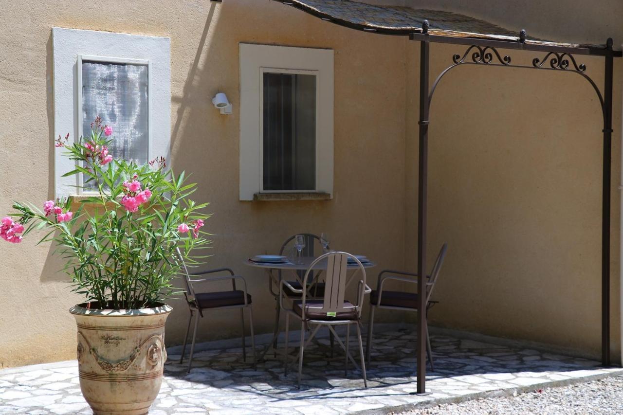 La Villa Du Petit Bois Les Lavandes Faucon  Exterior photo